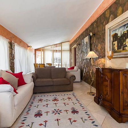 Villa Iole Apartment Carloforte  Bagian luar foto