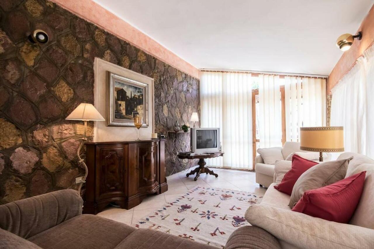 Villa Iole Apartment Carloforte  Bagian luar foto